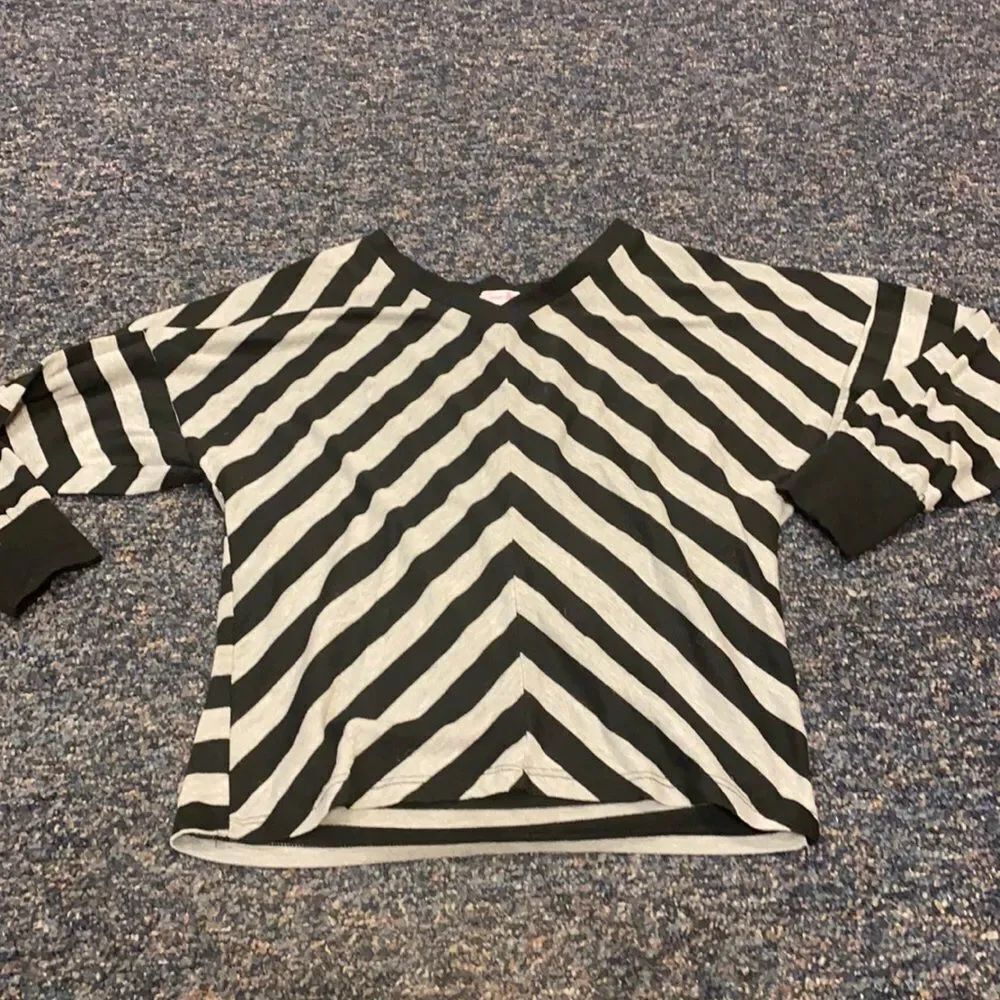 Zena Stripped Top sz. M